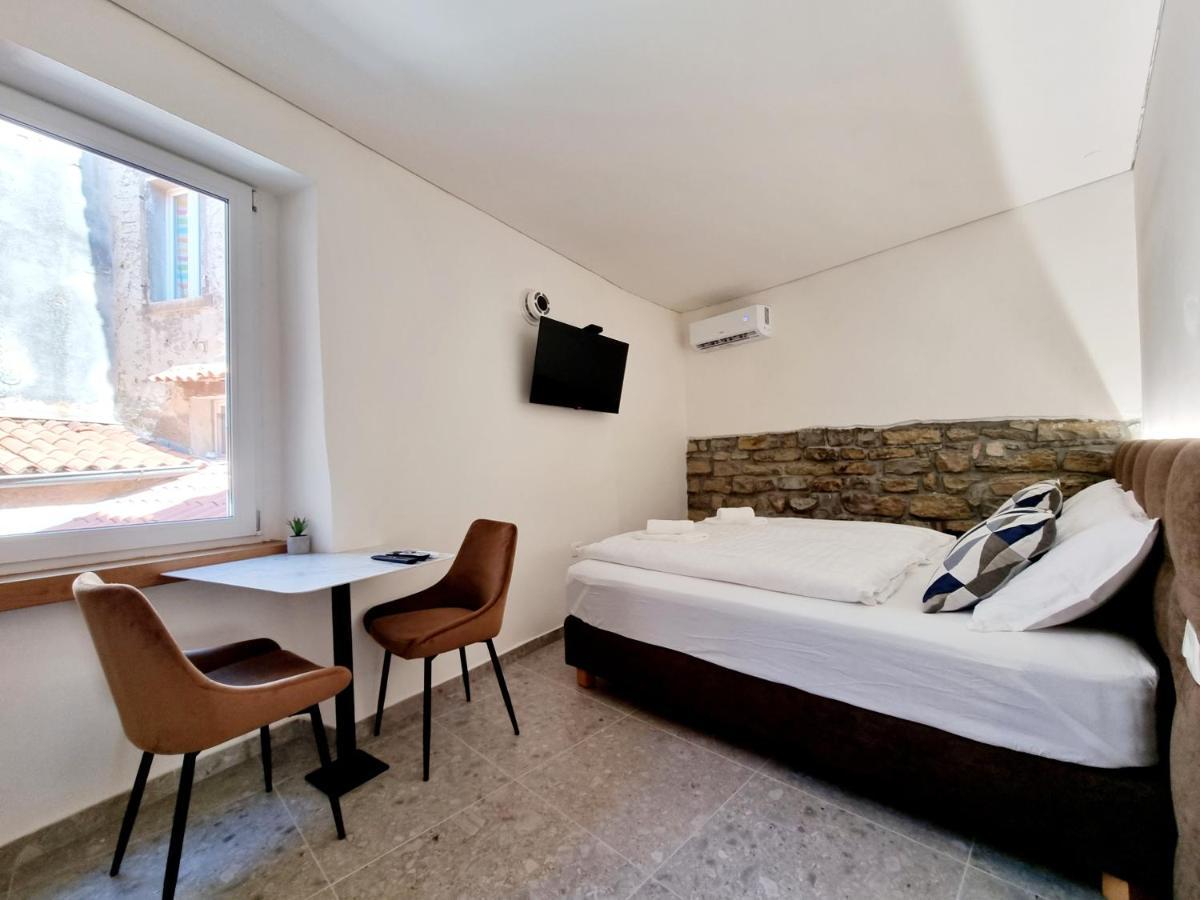 Akvatour Apartments ピラン エクステリア 写真