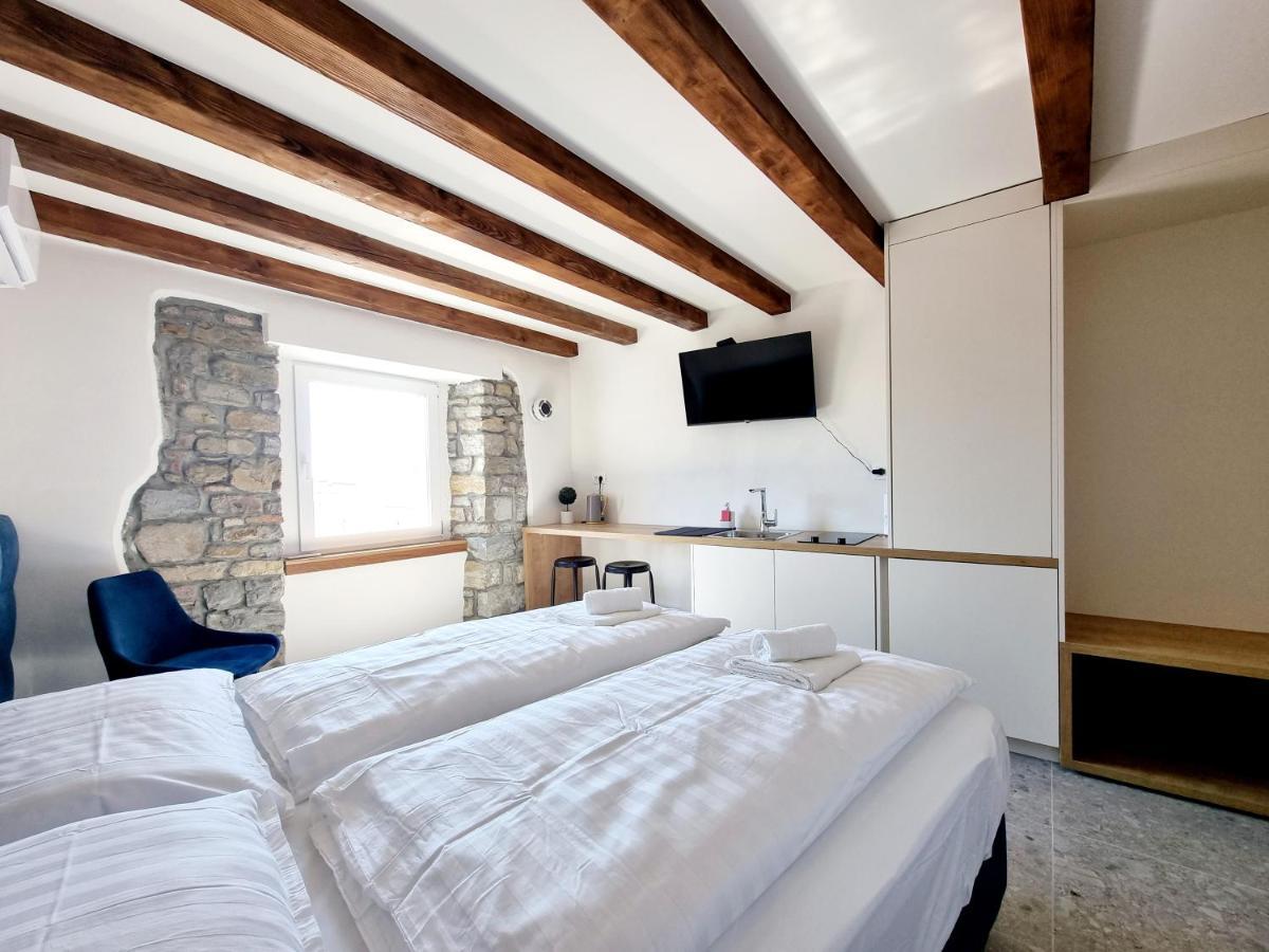 Akvatour Apartments ピラン エクステリア 写真